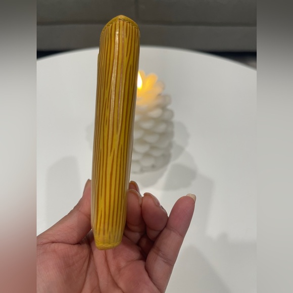 AUTHENTIC LOUIS VUITTON EPI WALLET - Picture 5 of 15